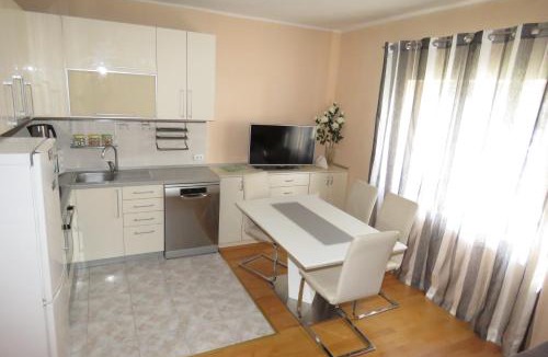 Makarska Old Town Apartment | Apartment Central City