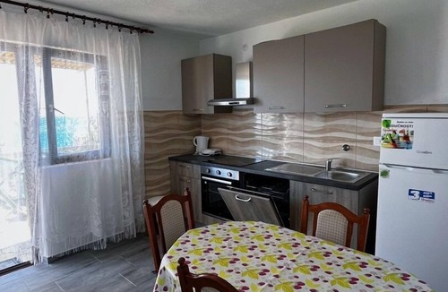 Lukovo Sugarje Apartment | Apartment Dalibor - 5m from the sea with parking: SA4(2) - Lukovo Sugarje, Riviera Senj, Croatia
