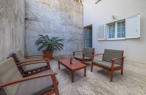 Rab Town Apartment | Apartment Dino (121411-A1) - Lopar - island Rab