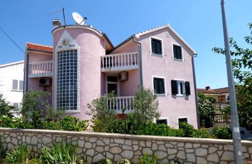 Jezera Apartment | Apartment Dragan - close to the sea & center: A5(3+1) - Jezera, Island Murter, Croatia