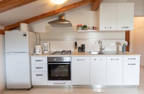 Vrvari Apartment | Apartment Eden in peaceful area near center