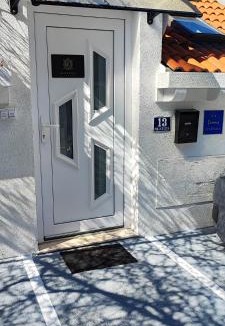 Gruz House | Apartment Elezovic