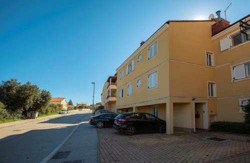 Valdebek Apartment | Apartment Ema