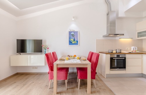 Dugi Rat Apartment | Apartment Filip, (15878), Duce, hr