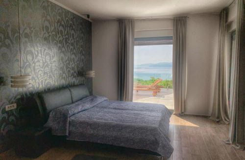 Cikovici Apartment | Apartment Flora with swimming pool
