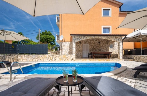 Vinez Apartment | Apartment Fortuna 2 by Interhome