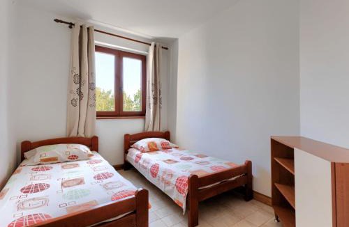 Liznjan Apartment | Apartment Gabi - MDN152 by Interhome