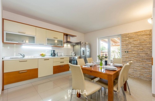 Nerezine Apartment | Apartment GISELLE with heated pool and large terrace 50m2