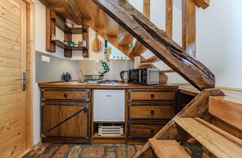 Vranovaca Apartment | Apartment 'Holiday Park Plitvice Paradise' with Mountain View, Balcony and Wi-Fi