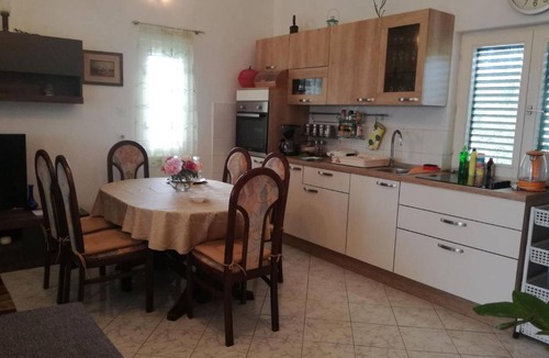 Necujam Apartment | Apartment Nansi (116431-A1) - Necujam - island Solta