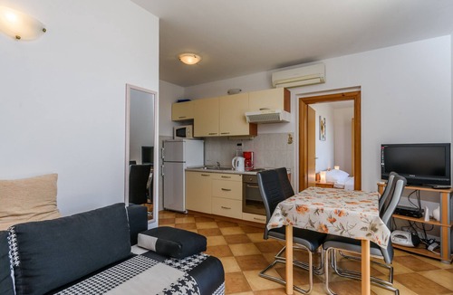 Trogir Apartment | Apartments Mary Nice house with multiple apartments 5