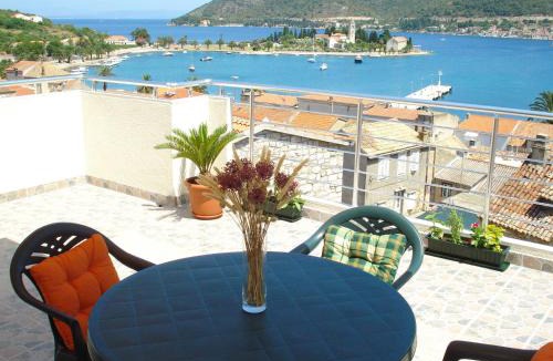 Cove Rogacic Apartment | Apartment II Radisic beautiful view