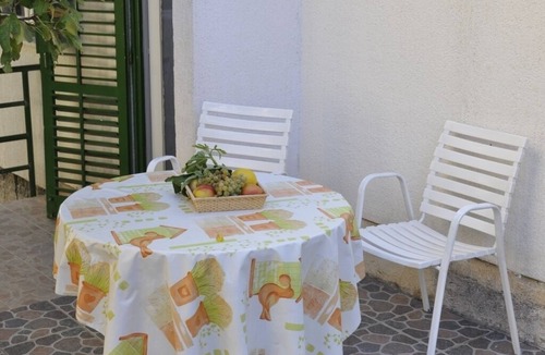 Barbat na Rabu Apartment | Apartment in Barbat with Balcony, Air condition (660-2)