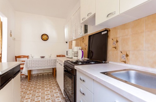 Malinska House | Apartment in Croatia near the Beach