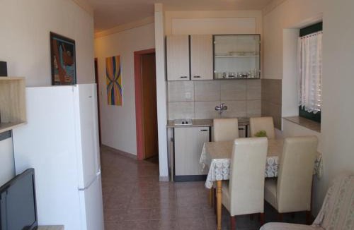 Kali Apartment | Apartment in Kali with sea view, balcony, air conditioning, Wi-Fi (4566-1)