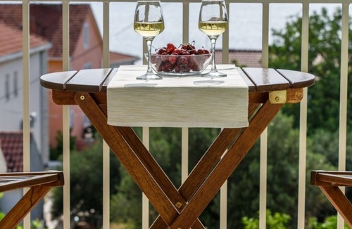 Okrug Gornji Apartment | Apartment in Okrug Gornji with Seaview, Terrace, Air condition, WIFI (5209-3)