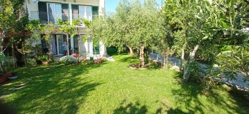 Mundanije Apartment | Apartment in Rab with Seaview, Balcony, WIFI, Washing machine (3728-1)