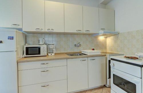 Senj Apartment | Apartment in Senj with Sea Views & BBQ