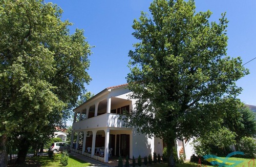 Porat Apartment | Apartment in Vantacici near the Sea