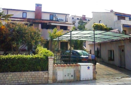 Pjescana Uvala Apartment | Apartment Irena, (14726), Pješcana uvala, hr