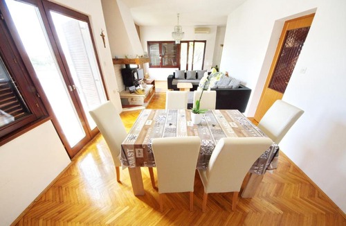 Vrsi Apartment | Apartment Ivan