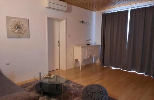 Diklo Apartment | Apartment Jakovcevic