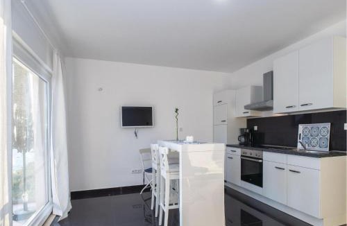 Jesenice Apartment | Apartment Jesenice With Sea View V