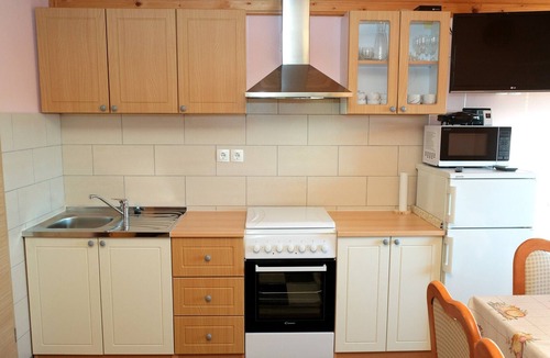 Zrece Apartment | Apartment Jorsi with Balcony 1.