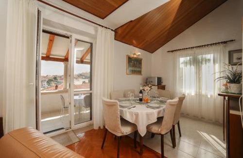 Postira Apartment | Apartment Josip