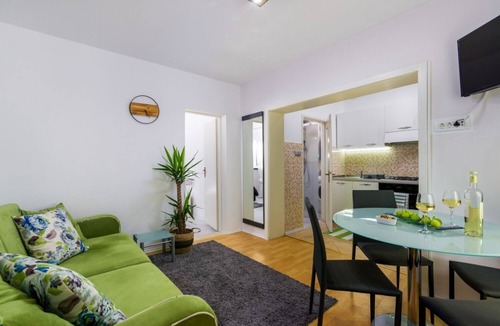 Kastel Novi Apartment | Apartment Jurica
