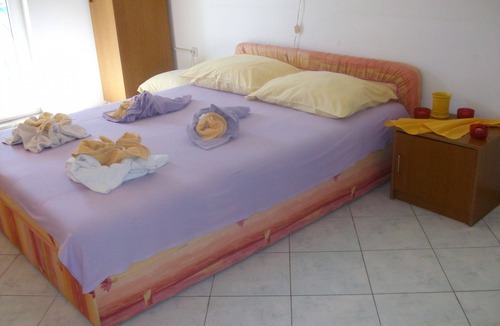 Stomorska Apartment | Apartment Kaleb - next to the seashore: SA1-Klara 21(2) - Stomorska, Island Solta, Croatia