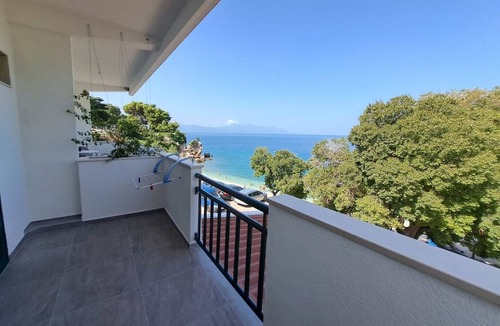 Gradac Apartment | Apartment Katja - 10 m from beach: R2 Gita(2) - Gradac, Riviera Makarska, Croatia