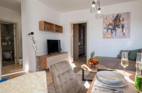 Kraljevec Sesvetski Apartment | Apartment Kona - Free Parking & Self Check-In