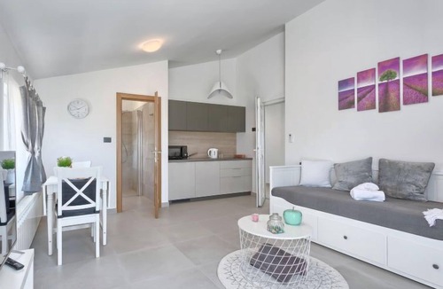 Pula Apartment | Apartment La Mer by Interhome