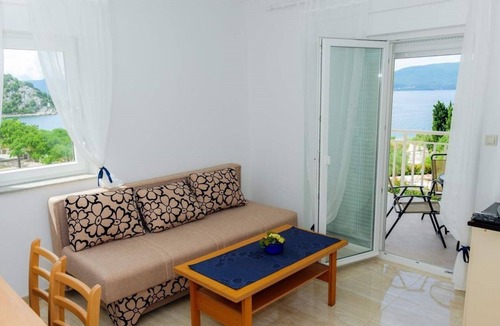 Duba Apartment | Apartment Ljuba - in center & close to the beach: A2(2+2) - Duba, Riviera Dubrovnik, Croatia