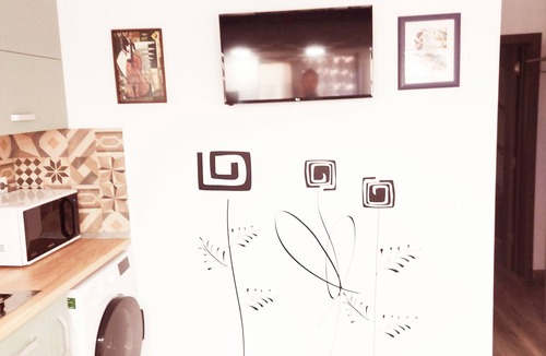 Braila Apartment | Apartment located on Cuza Boulevard, right in the old center of the city.