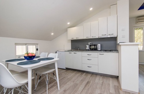 Peracko Blato Apartment | Apartment LORO (63721-A1) - Ploce