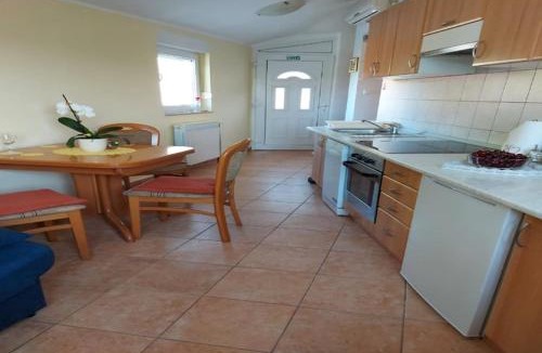 Jadrtovac Apartment | Apartment Luka - One Bedroom Apartment with Balcony and Sea View