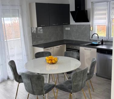 Kastel Stari Apartment | Apartment Mama Lu