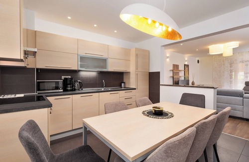 Spadici House | Apartment Mares Family 5+ 100m2 with parking and garden