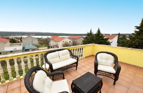 Krusevo Apartment | Apartment Marijana by Interhome