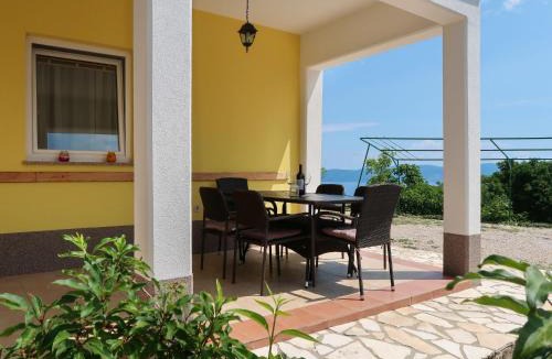Crni Apartment | Apartment Marinella-3 by Interhome
