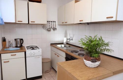 Drvenik Mali Apartment | Apartment Meri