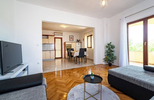 Novigrad Apartment | APARTMENT MI 4+1