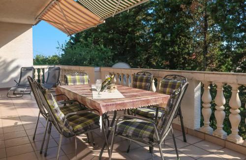 Jadranovo Apartment | Apartment Mila-1 by Interhome