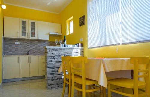 Trogir Apartment | Apartment Milat