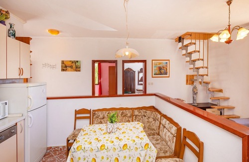 Stravca Apartment | Apartment Mileta