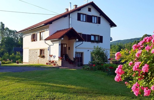 Catrnja Apartment | Apartment Milka, (16260), Smoljanac, Croatia