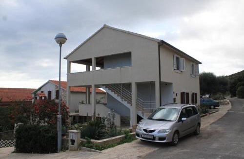 Milna Apartment | Apartment Milna 8896b