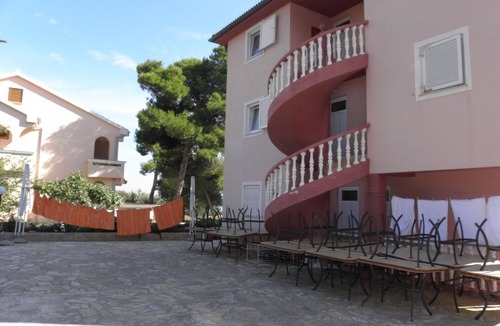 Vir Apartment | Apartment Monika - 10m from sea: A23(2+1) - Vir, Zadar riviera, Croatia